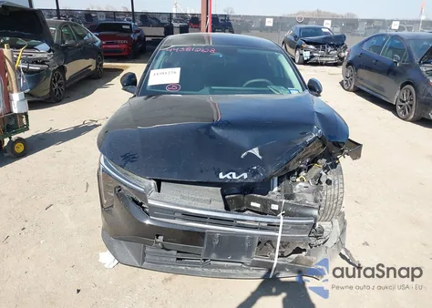 2025 Kia K4 Lxs из США, поврежденный, VIN 3KPFT4DE3SE114731